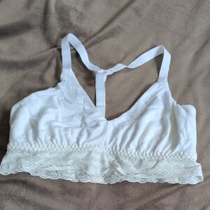 White Lace Trim Bralette